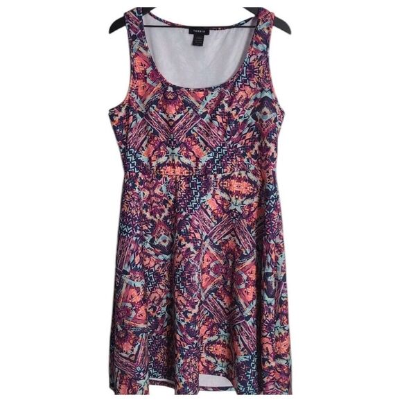✨TORRID SCUBA TRIBAL PRINT SKATER SZ 0 DRESS✨ - Picture 5 of 8
